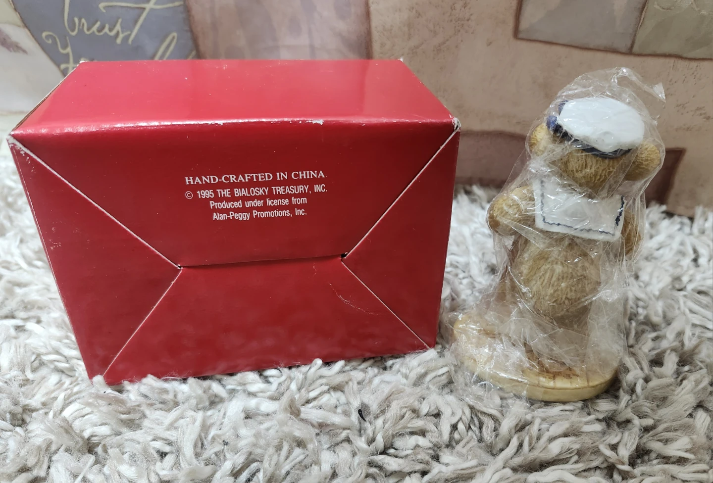 The Bialosky Treasury "In The Attic" Bear Figurine - photo 3