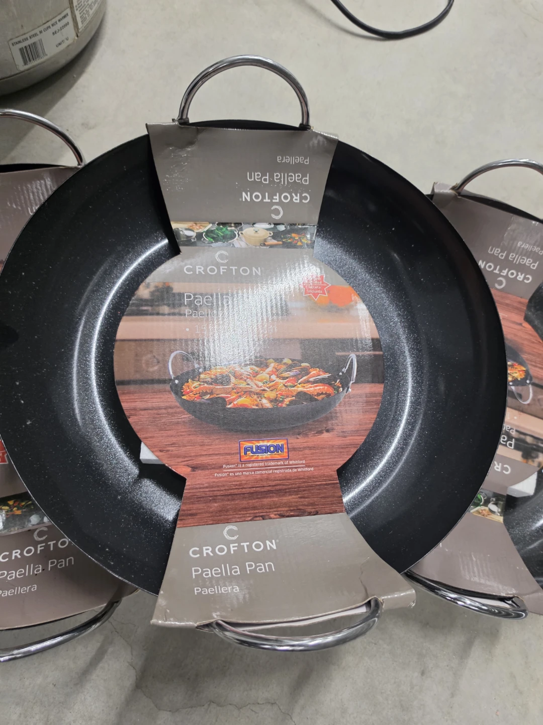 Crofton 15" Paella Pan