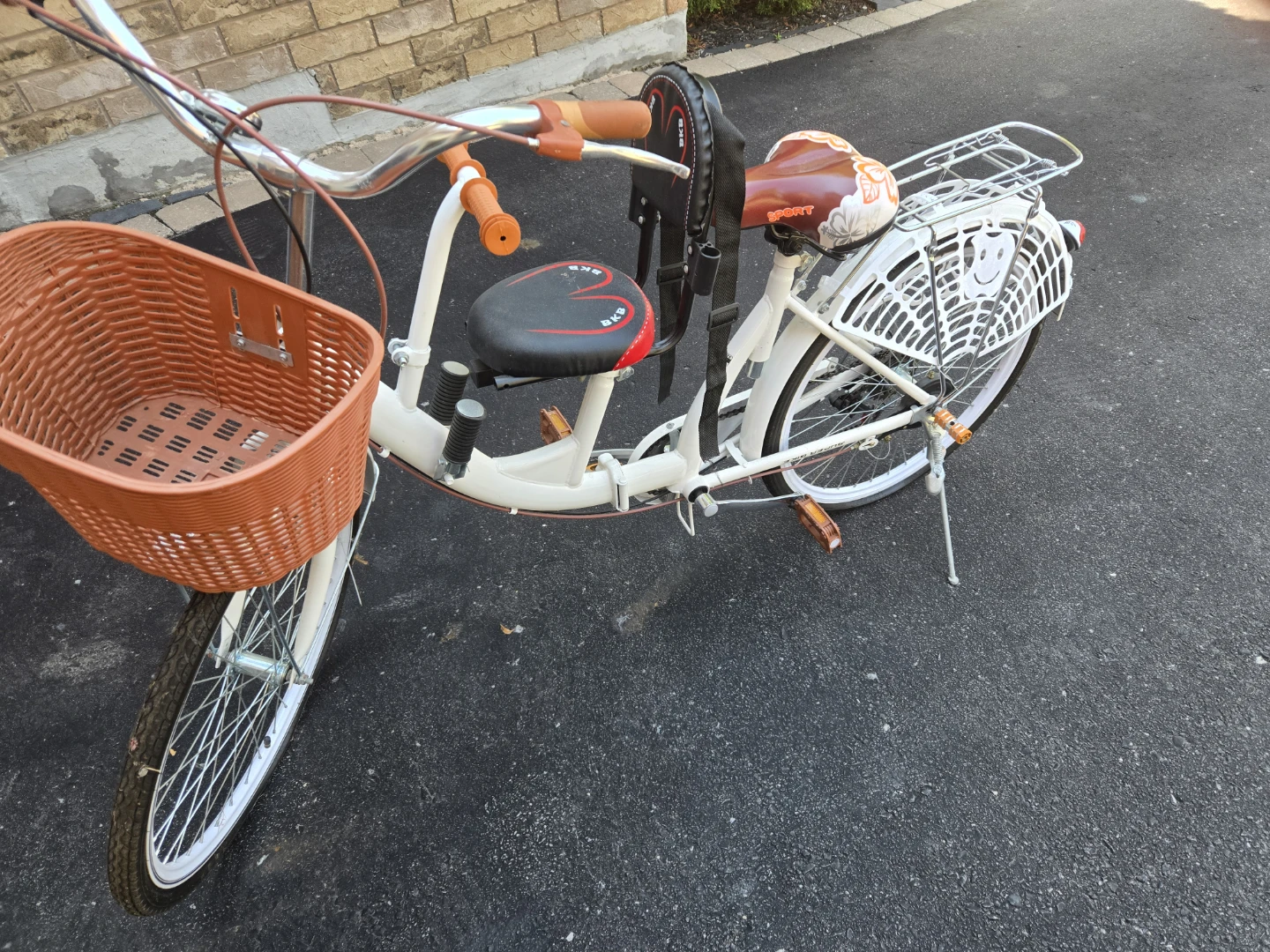 White Retro folding bicycle with Allen Child Trailer - photo 3