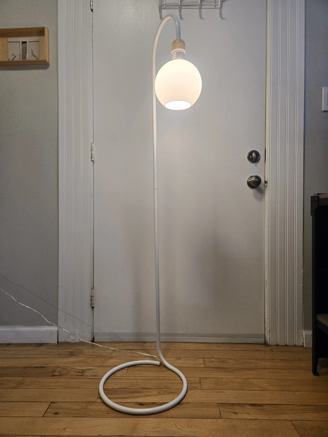 White Arc Floor Lamp with Frosted Globe Shade - photo 5