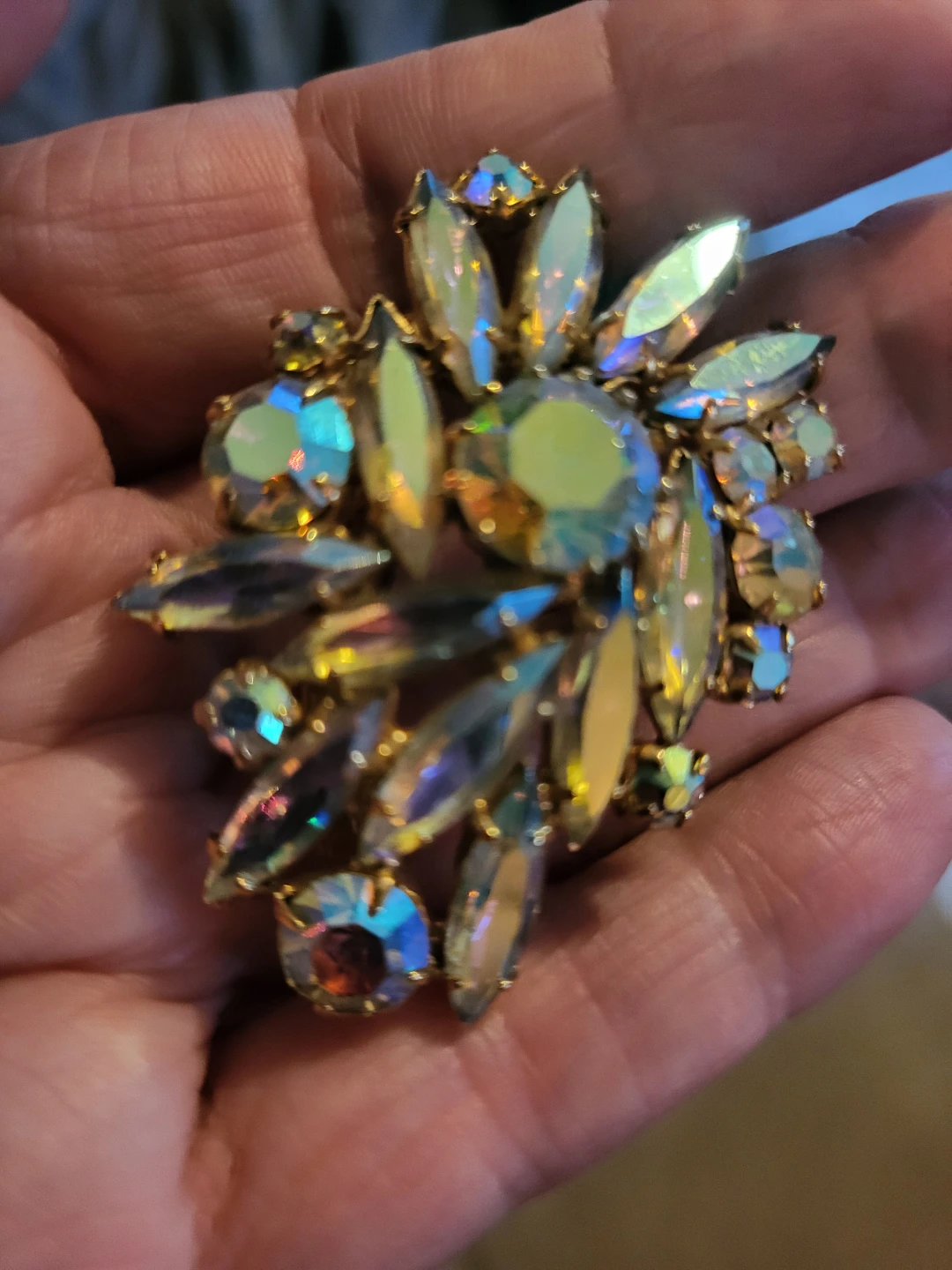 Vintage Aurora Borealis Rhinestone Brooch - photo 5