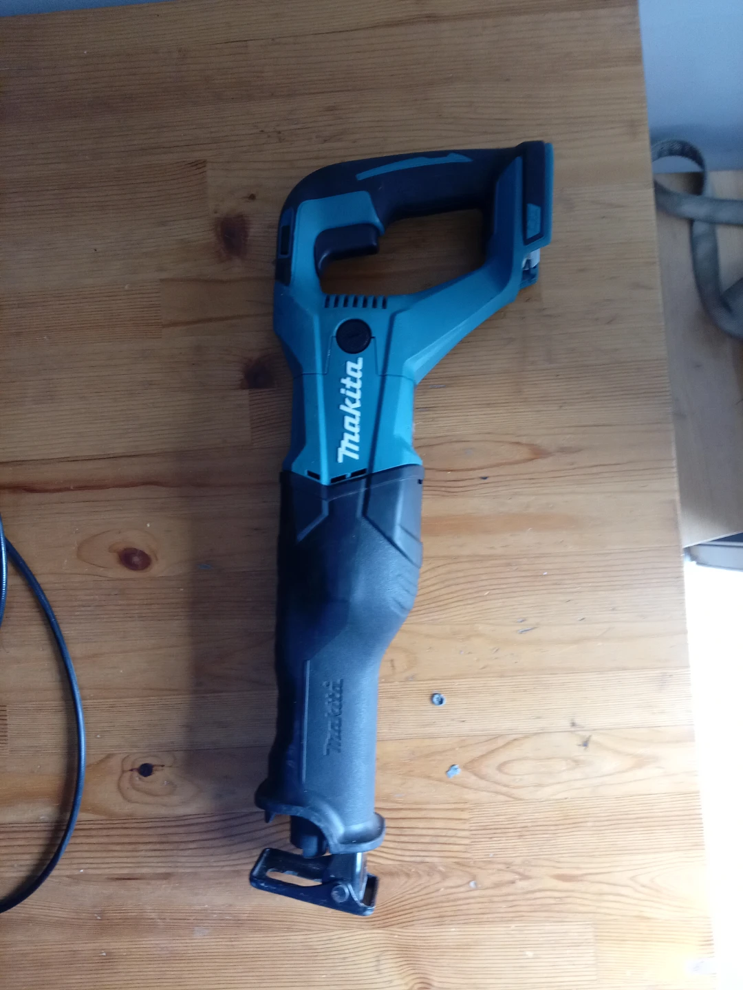 Makita 18V Sawzall / Reciprocating Saw (Tool Only) - photo 2