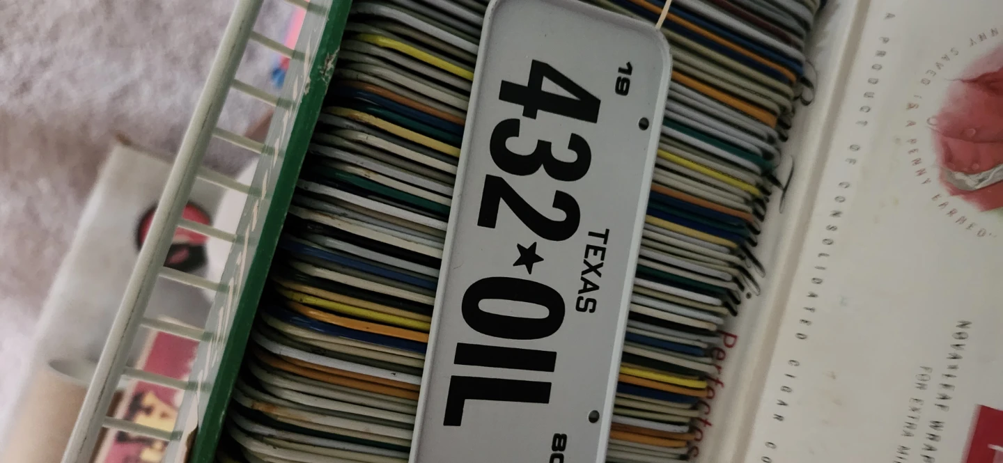 Vintage miniature liscense plates from cereal boxes