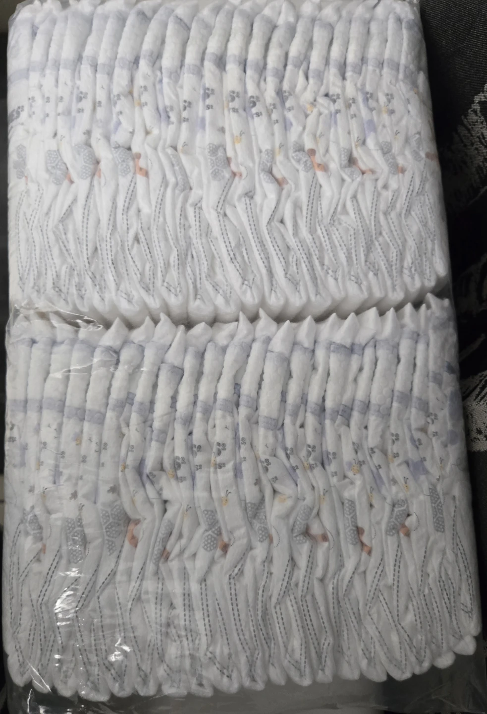 Huggies Little Snugglers Size 1 Diapers (42 pack) - photo 3
