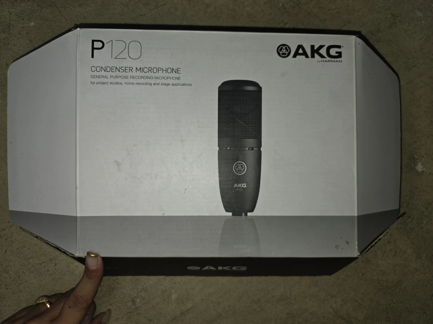 AKG P120 Condenser Microphone NO CHARGER