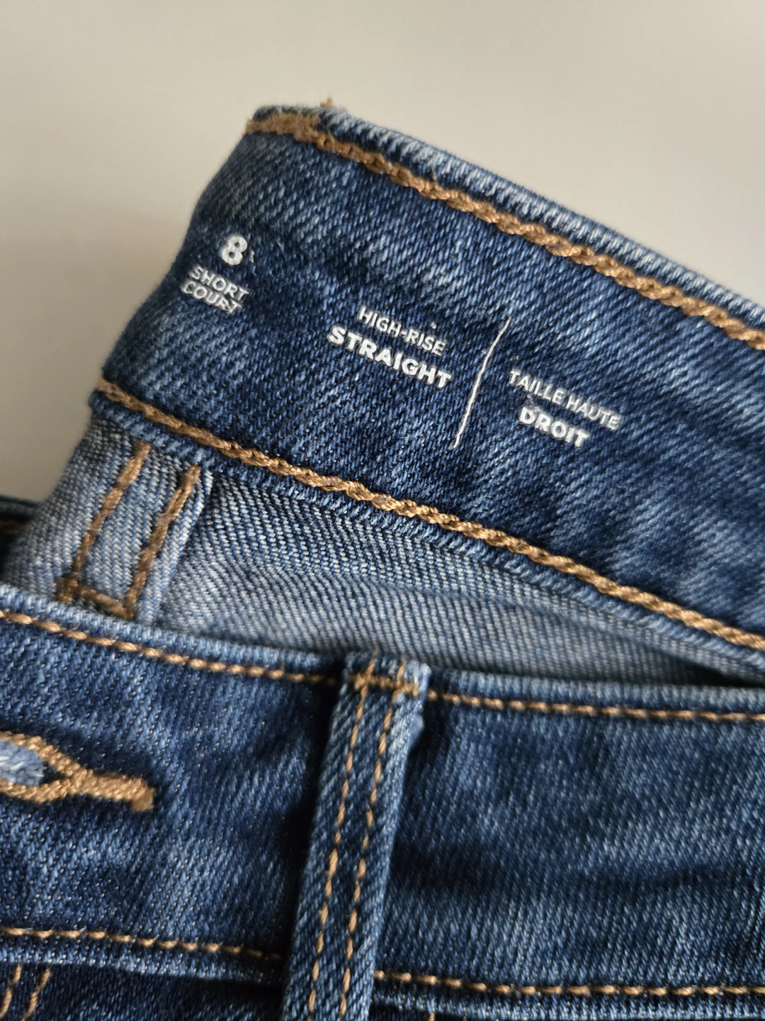 Old Navy High-Rise Straight Jeans - Size 8 - photo 2