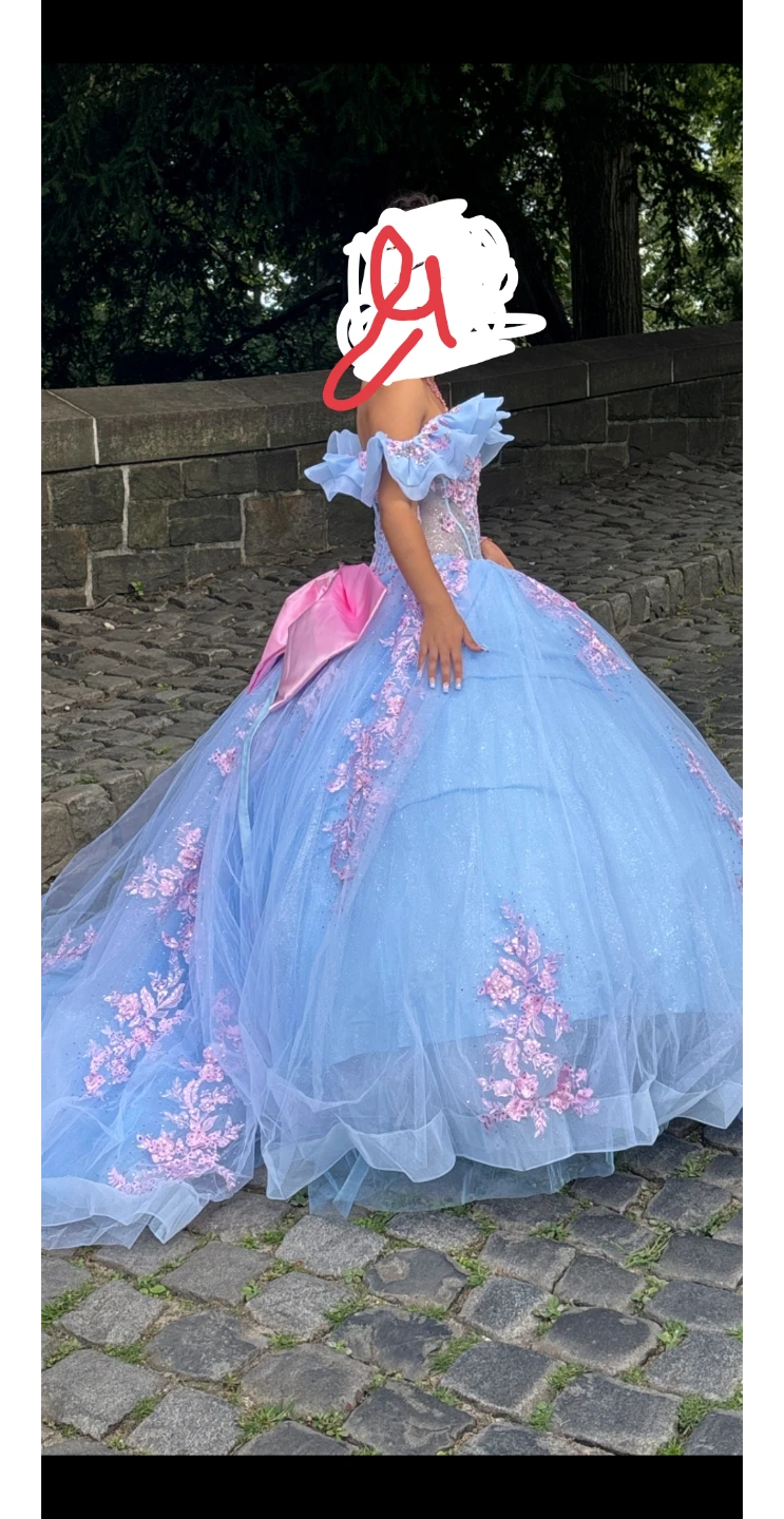 Vestido azul de quinceañera