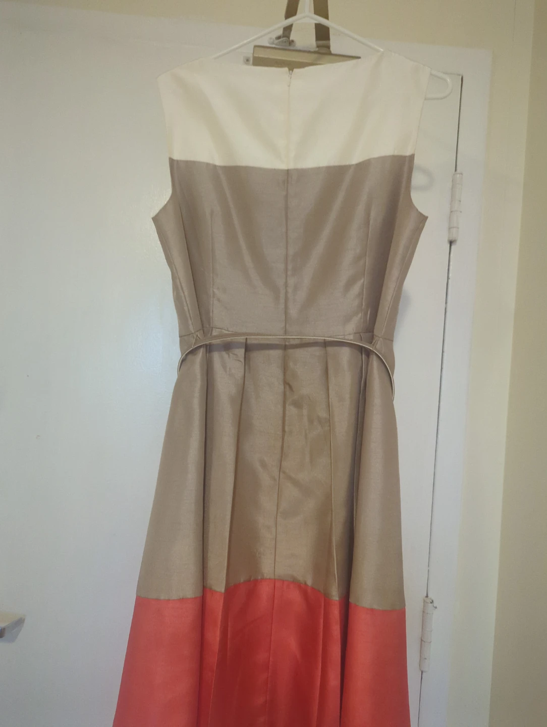 Laura Beige and Coral Color Block Dress Size 12 - photo 3