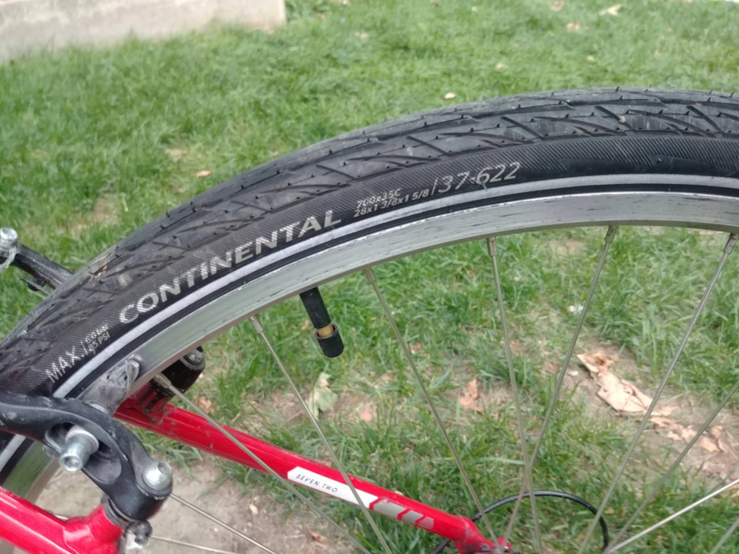 Trek FX Series 7.2 Hybrid Bicycle - photo 5