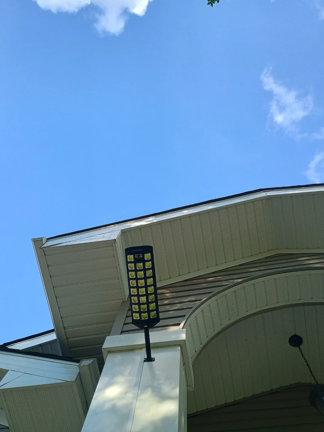 Solar Induction Street Lamp W7100B-8 COB - photo 2