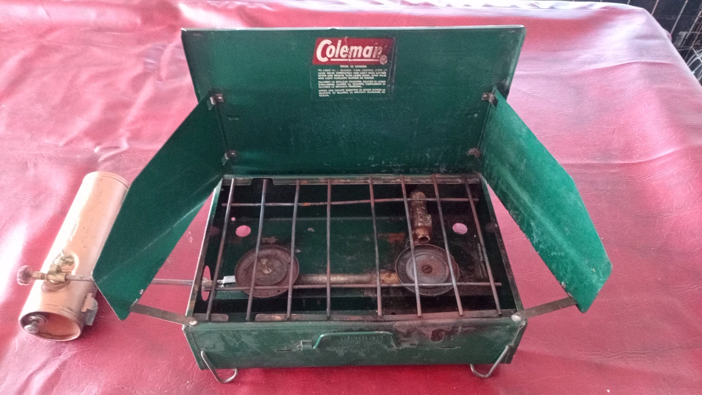 Coleman Green Propane Camp Stove