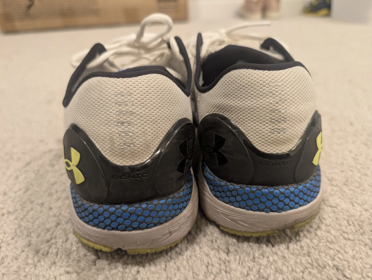 Under Armour HOVR Sonic Running Shoes 9.5 - photo 2
