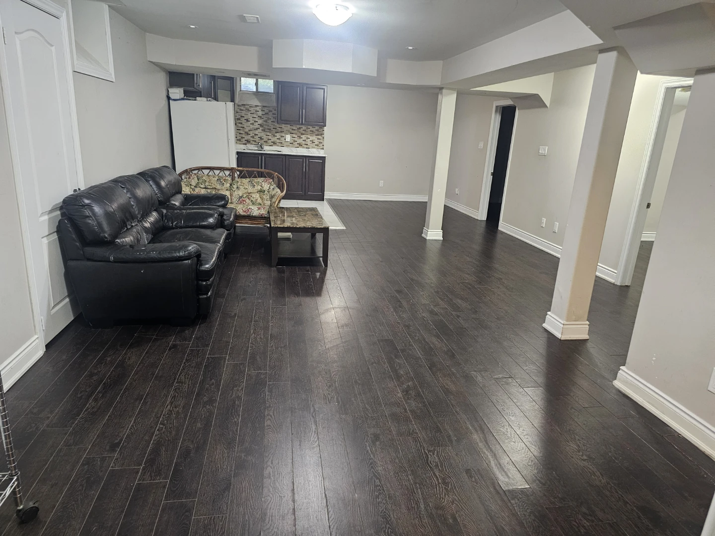 Basement for rent - photo 2