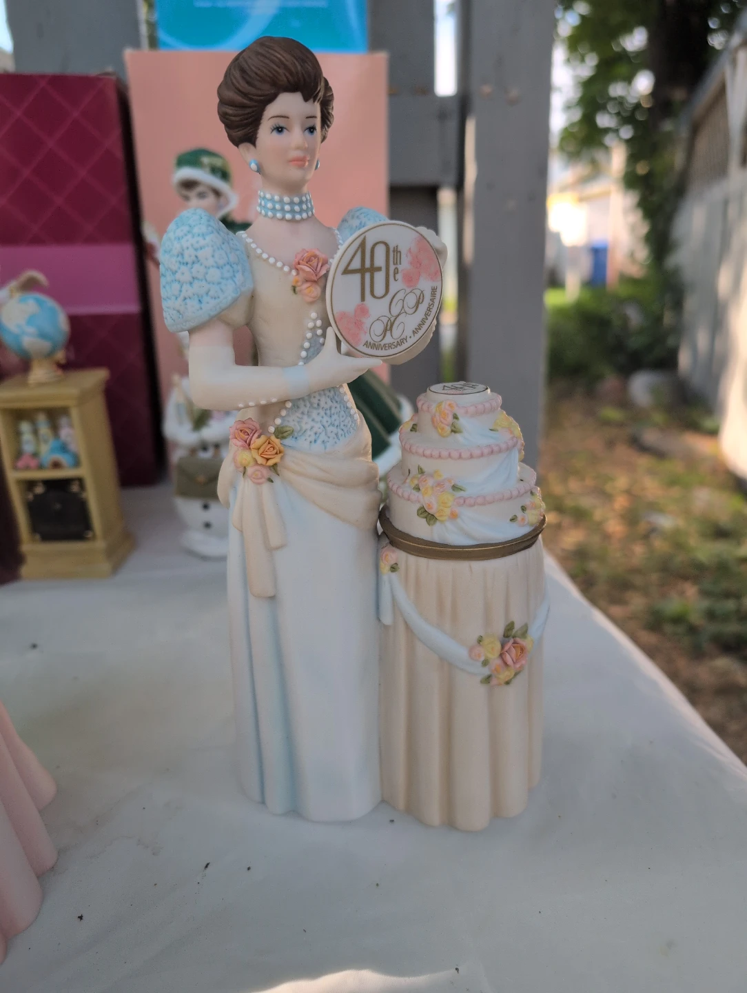 Avon Collector Porcelain Figurines 20$ each - photo 2