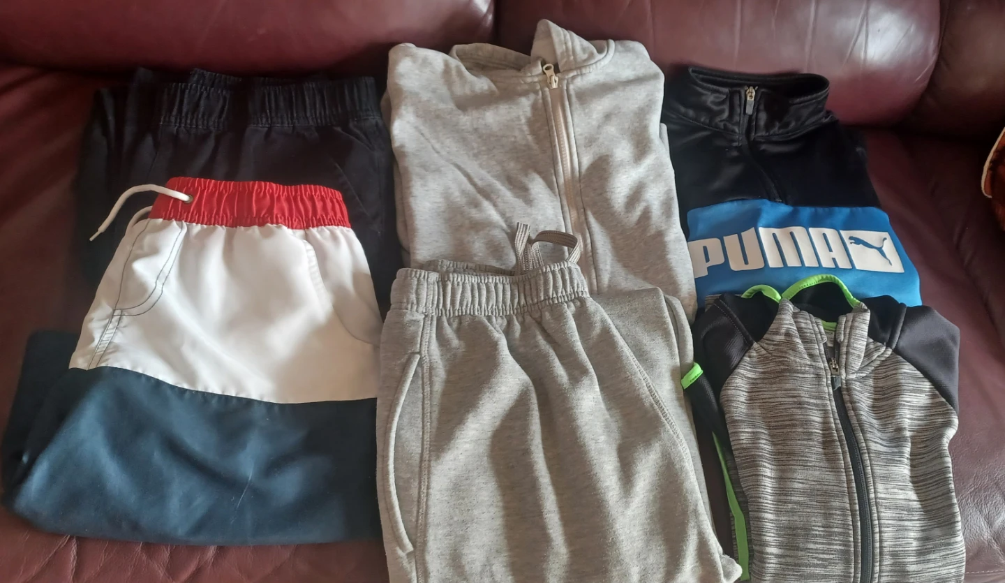 Bunch of clothes for boys 14-16 - photo 2