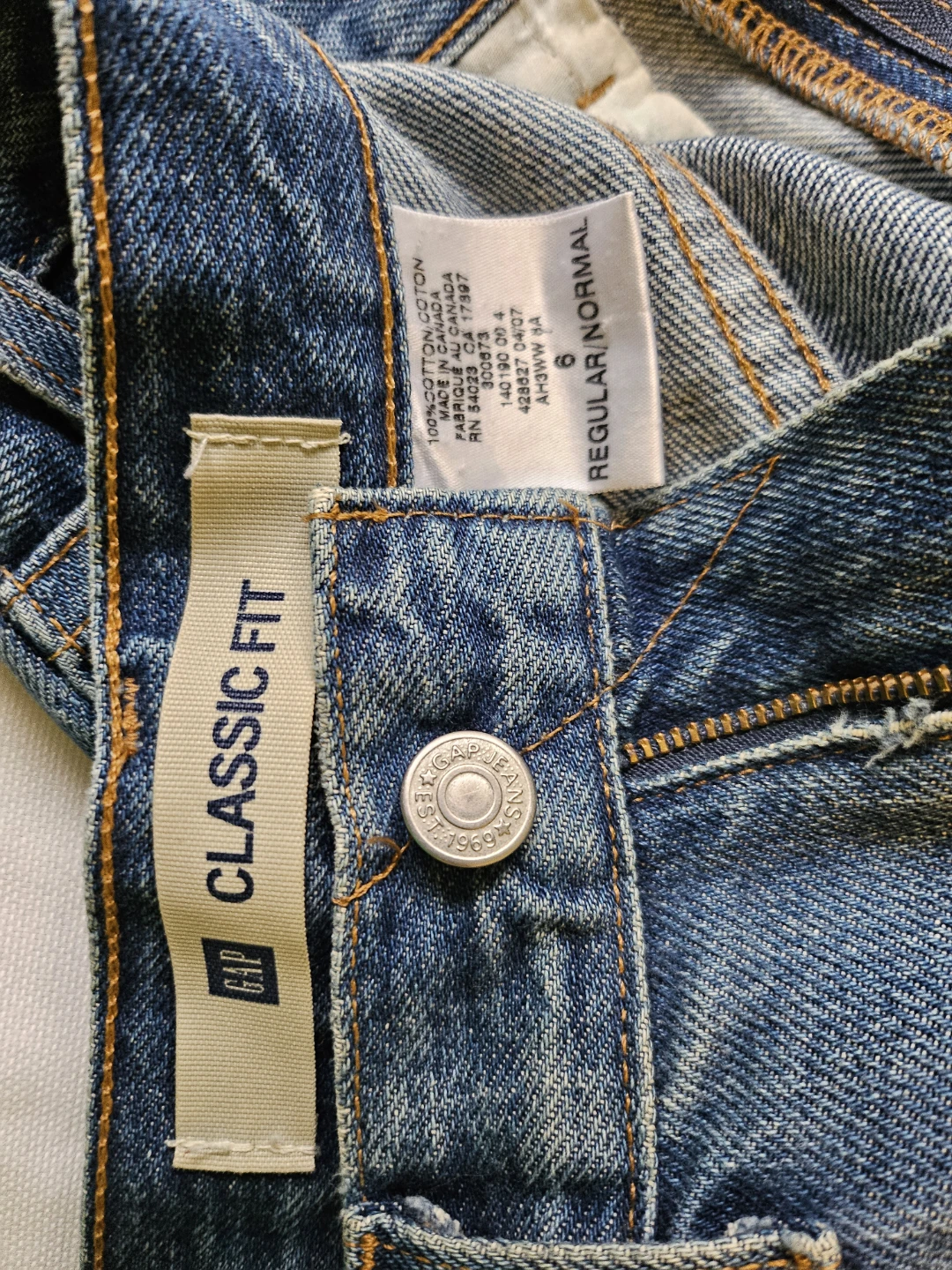 Bundle  GAP Classic Fit Jeans & Dalia Pants - photo 2