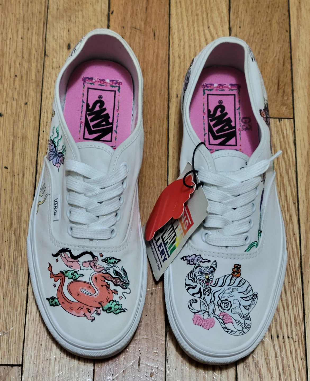 Vans "Off The Wall" Era Gallery Sneakers White Size 9 Women's