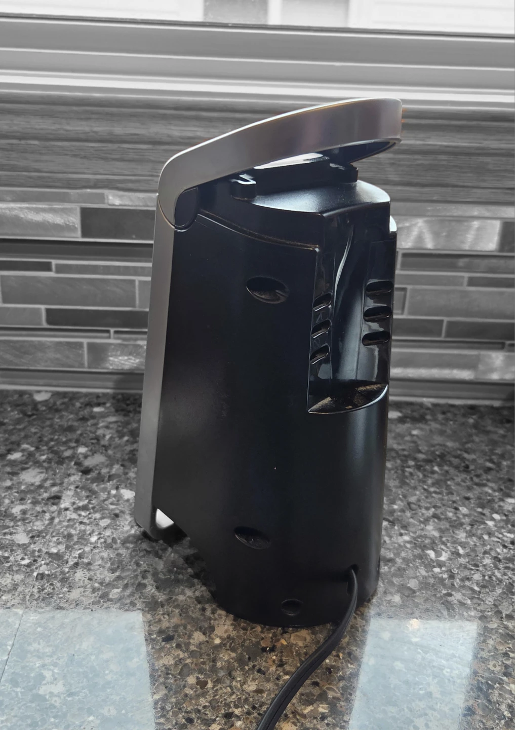 Hamilton Beach Smooth Touch Electric Can Opener - photo 2