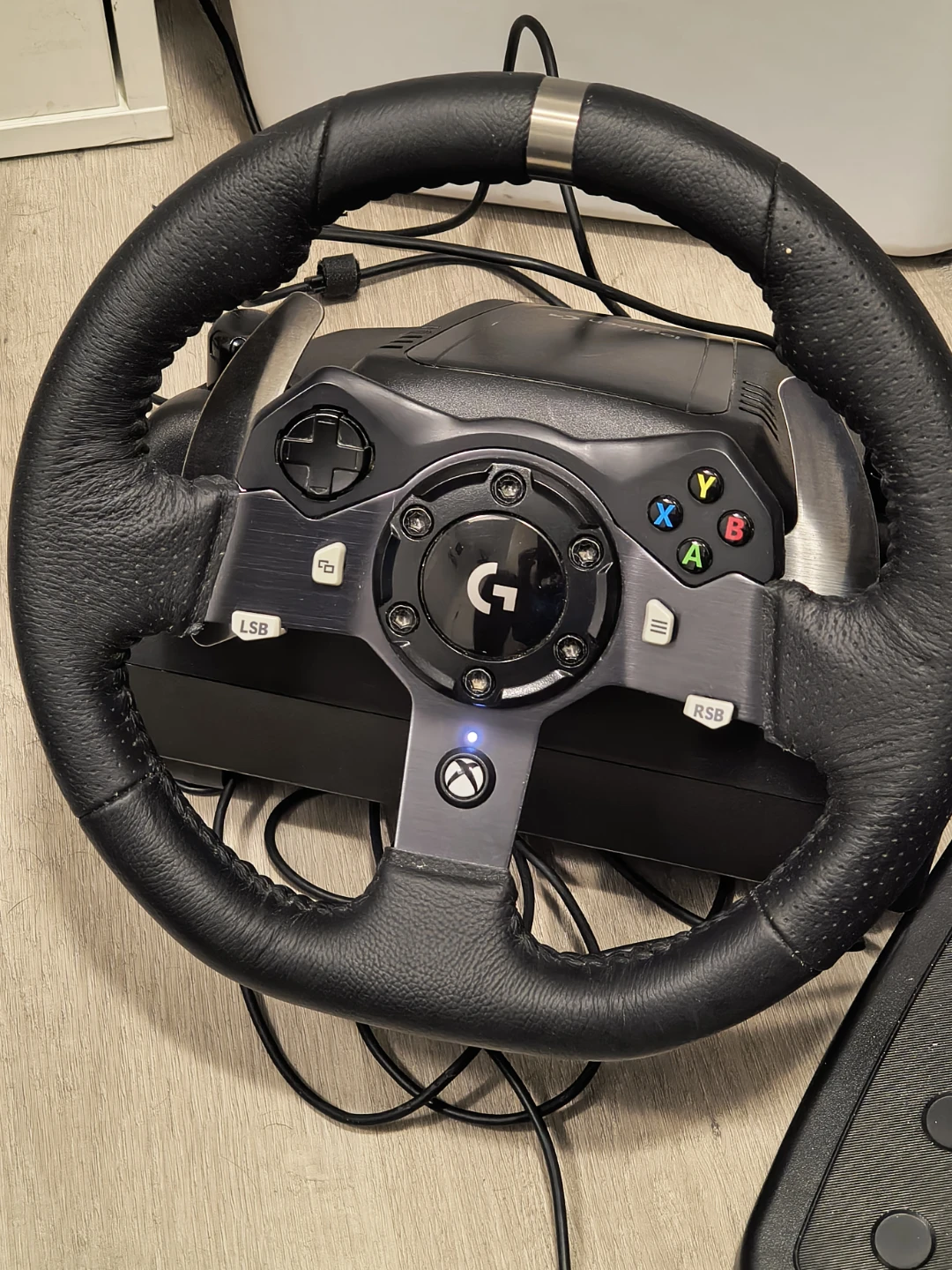 Logitech G920 Driving Force Racing Wheel & Pedals for Xbox/PC - photo 2
