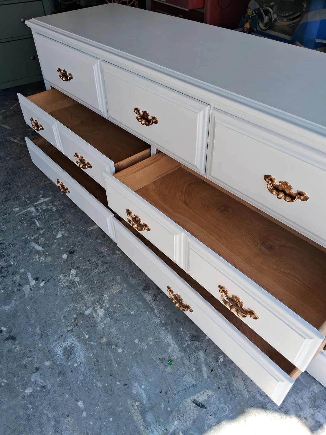 White Dresser with 9 Drawers - photo 5