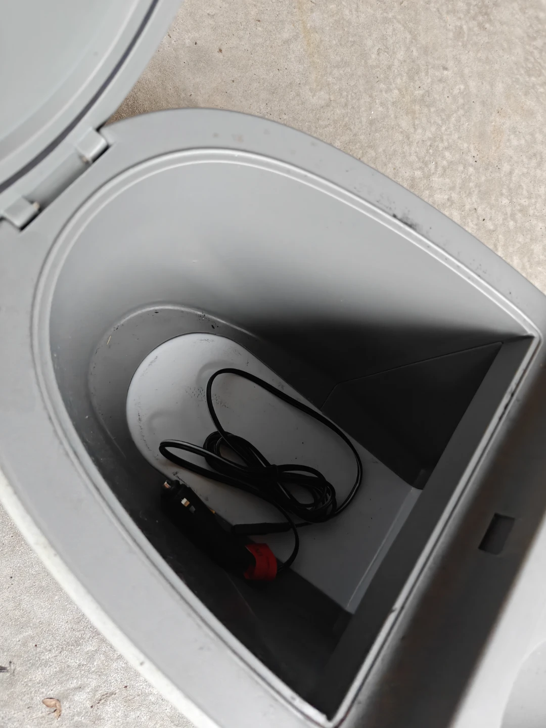 Portable Cooler with 12V Car Adapter - photo 2