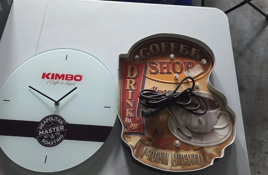 Kimbo Coffee Shop Light Sign