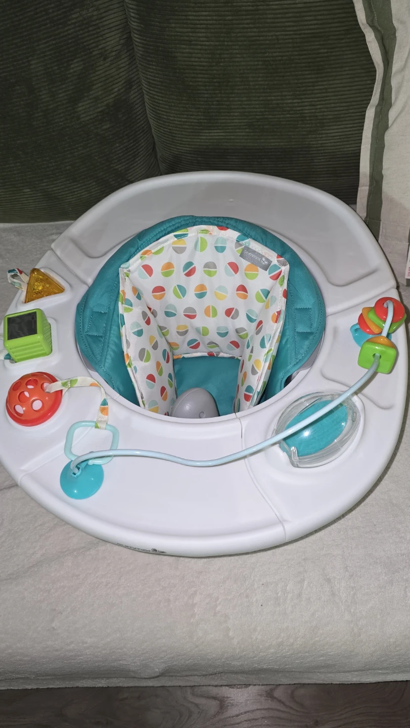 Summer Infant Lil' Smart Discover Play Walker