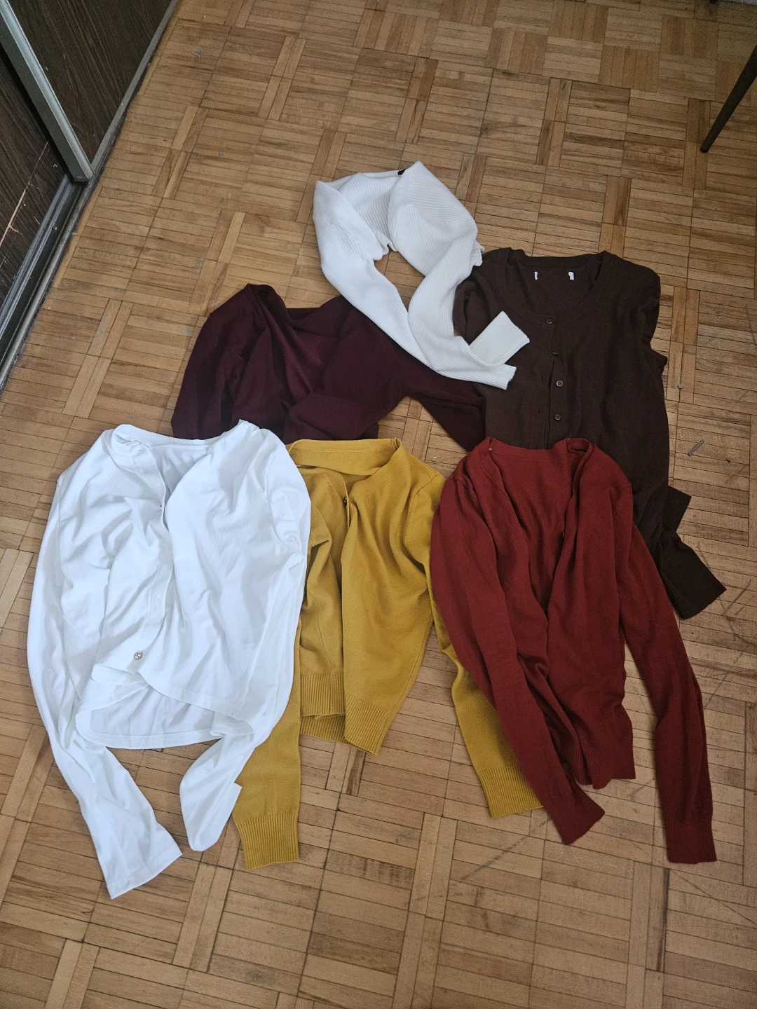 Bundle of 6 Cardigans - photo 2