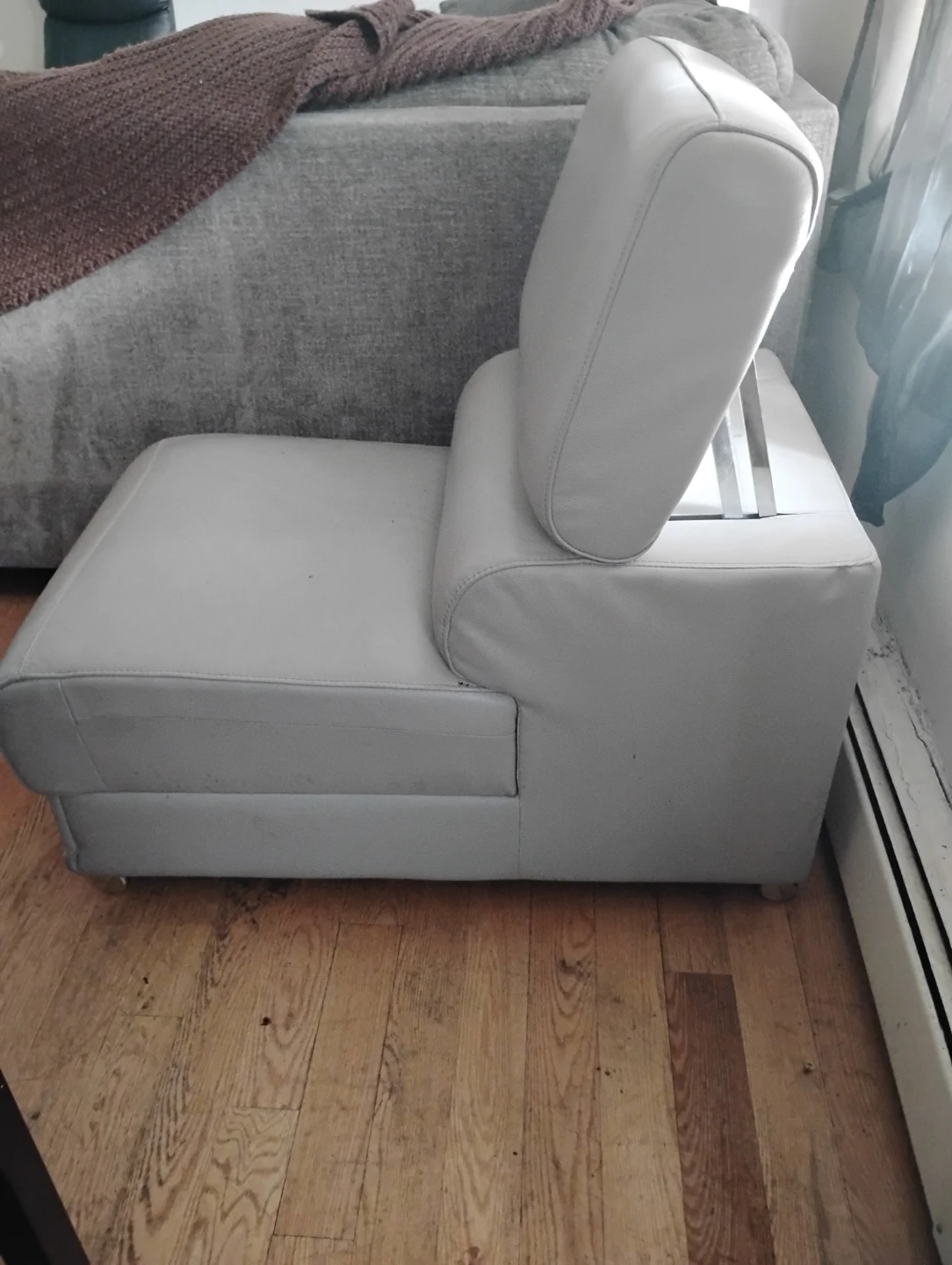 Armless modular sectional seat / chair with headrest - photo 4