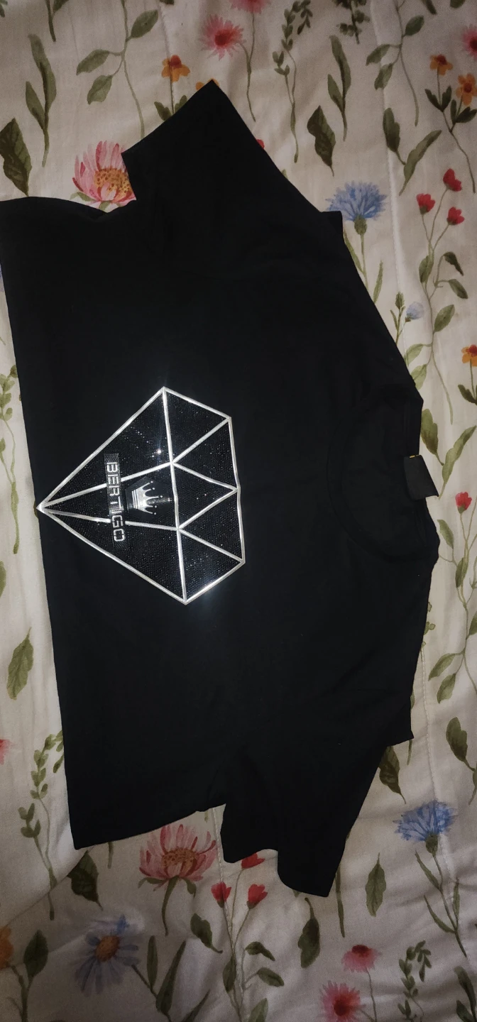 Black Bertigo T-Shirt with Diamond Graphic - photo 2
