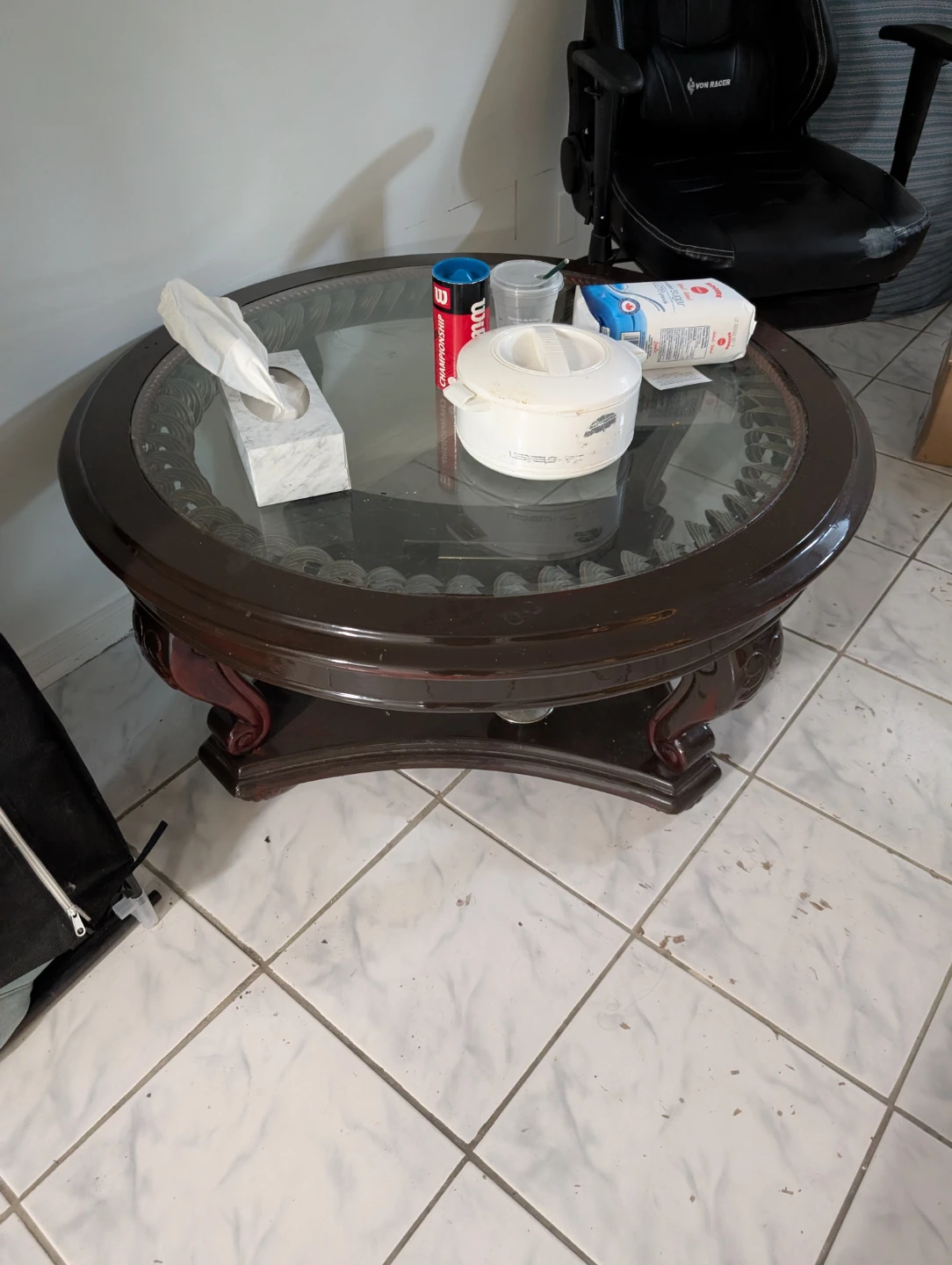 Round Coffee Table with Glass Top pick up as it is