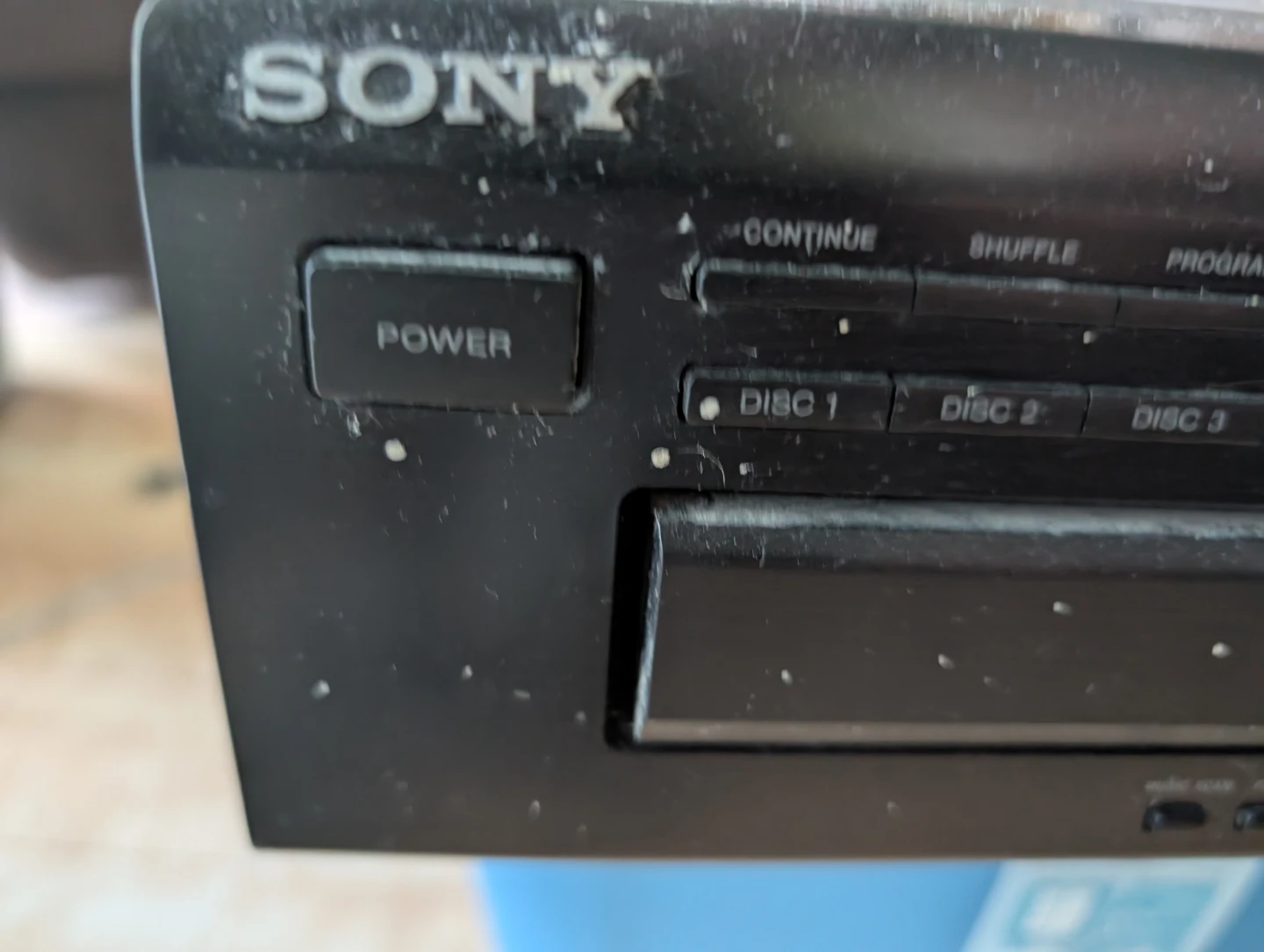 Sony CDP-CE 405 Compact Disc Player - photo 3