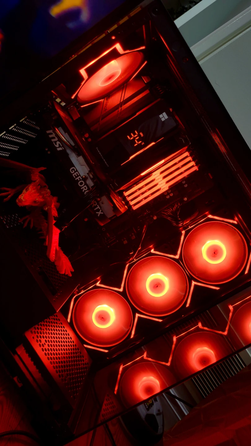 Rtx 4060 - Ryzen 7 5700x - 32gb ddr4 3000mhz - photo 2