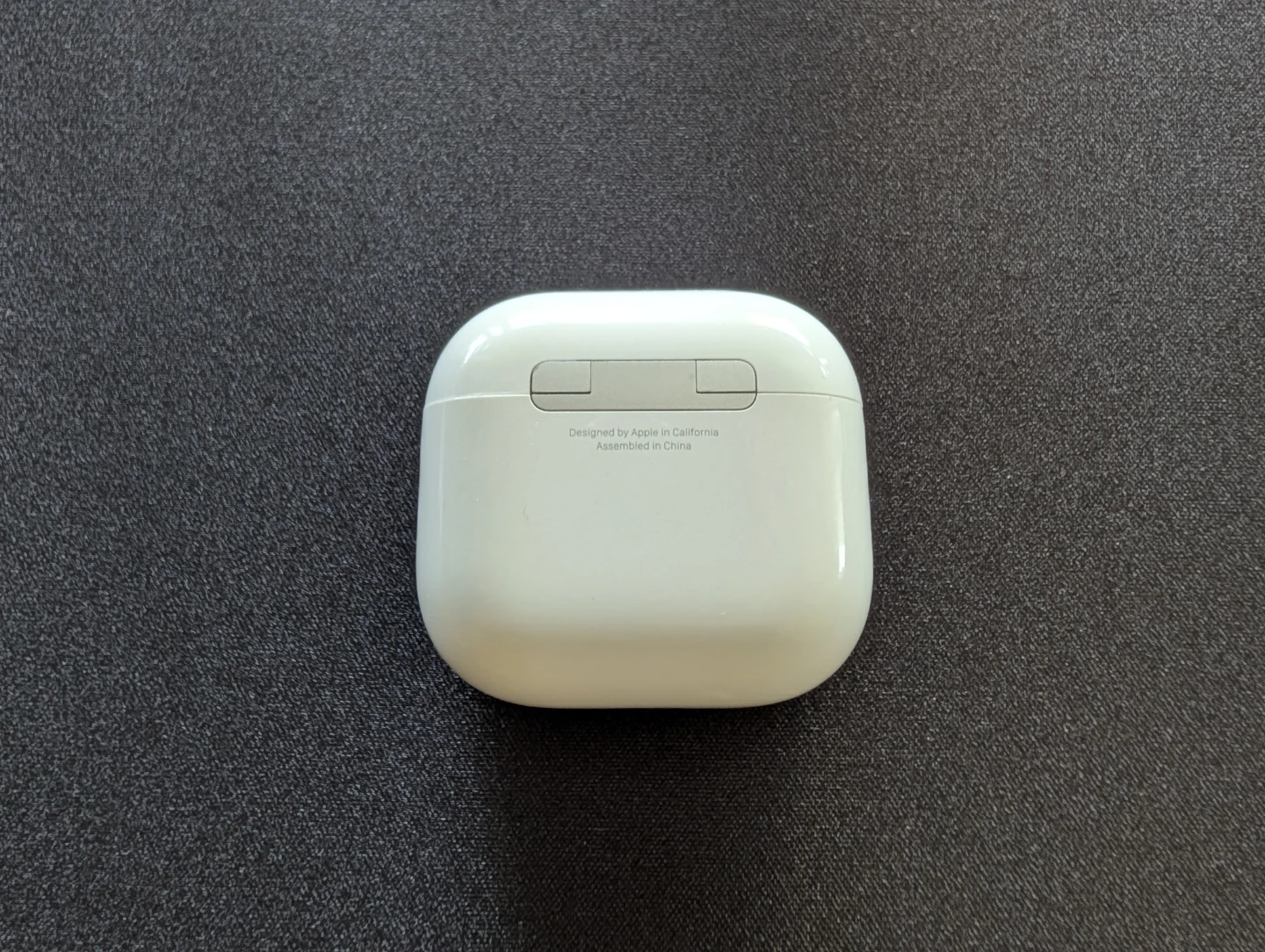 Apple AirPods 4 - photo 2