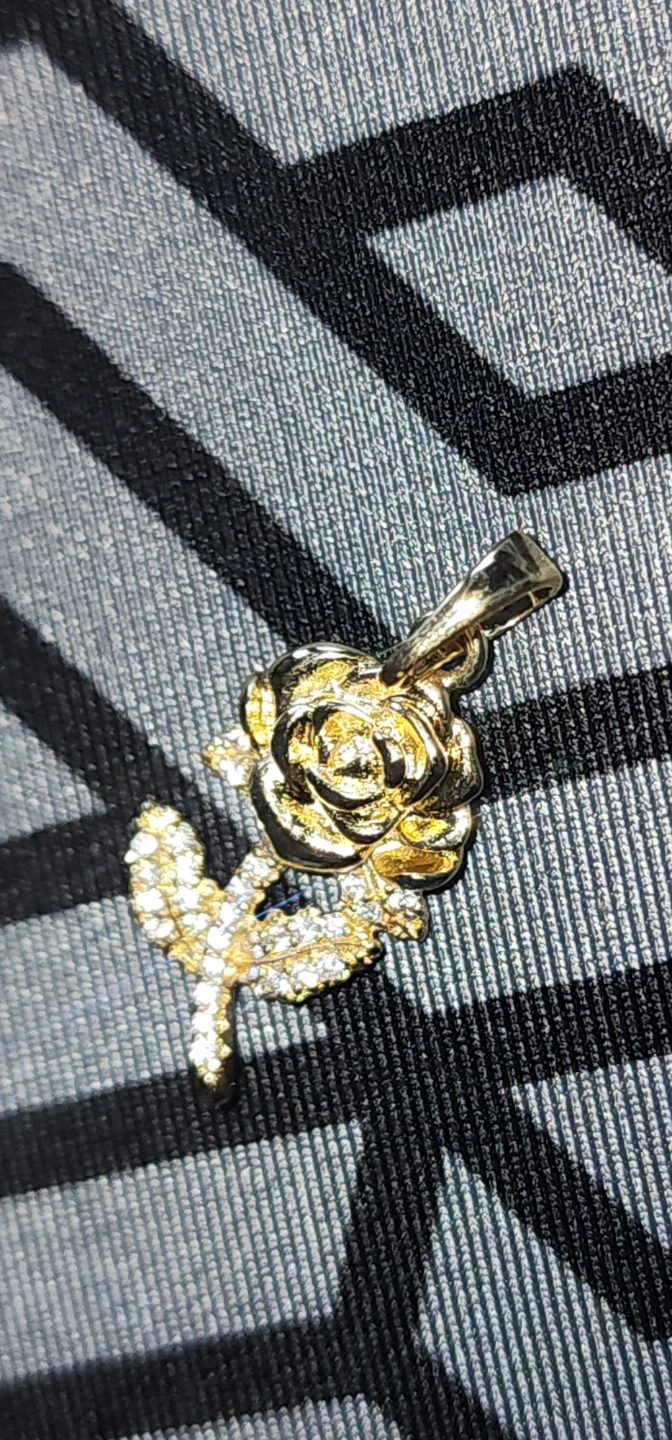 Gold plated Rose Pendant with crystals - photo 4