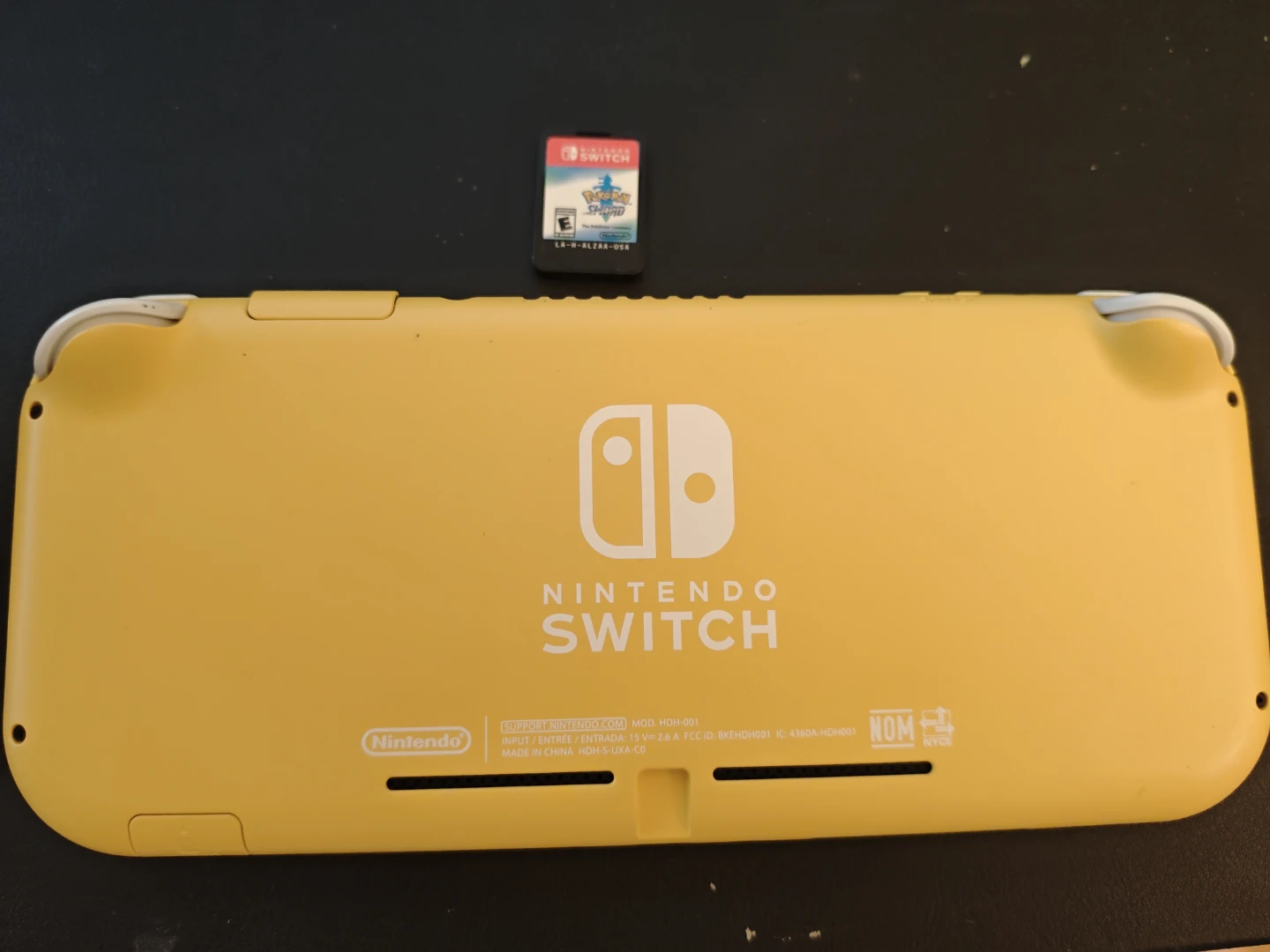 Nintendo Switch Lite Yellow Console with pokemon Game - photo 2