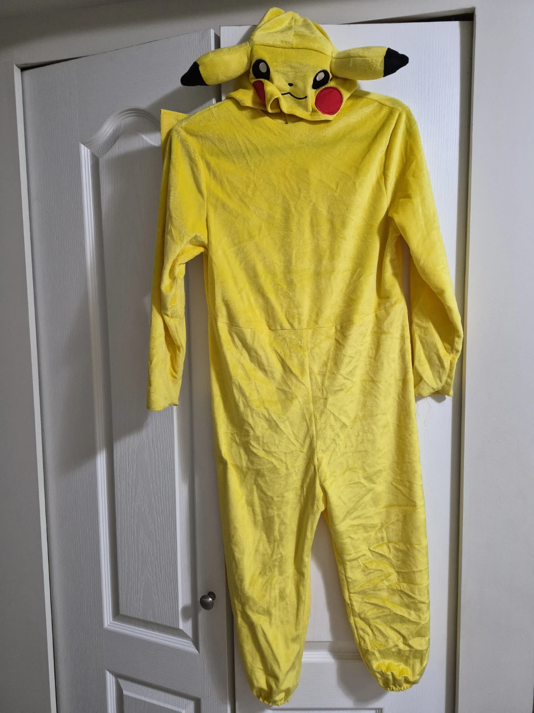 Pokemon Pikachu Costume Size M (7-8)