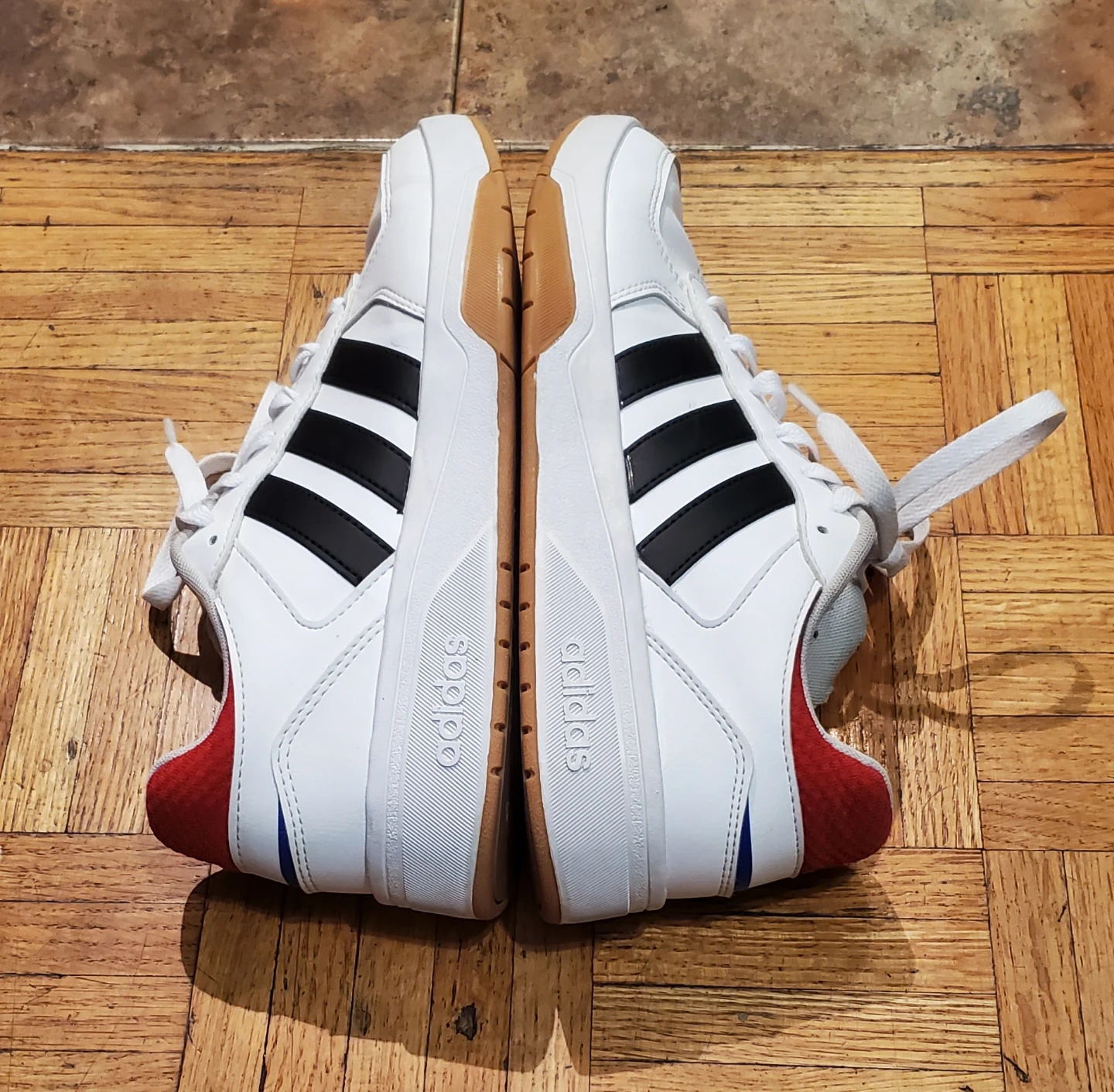 Men's  & Boys Original Adidas Shoes Size 9 - photo 3