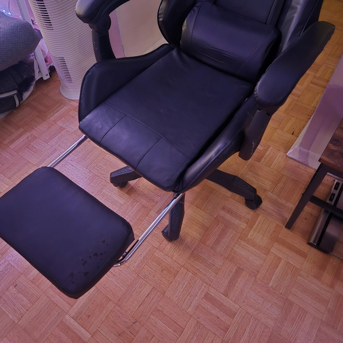 Two office desk  chairs deal - photo 2
