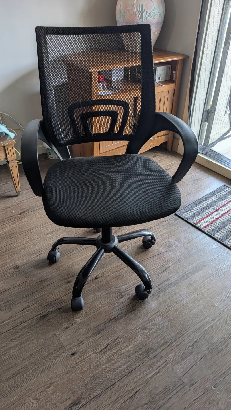 Black Mesh Office Chair
