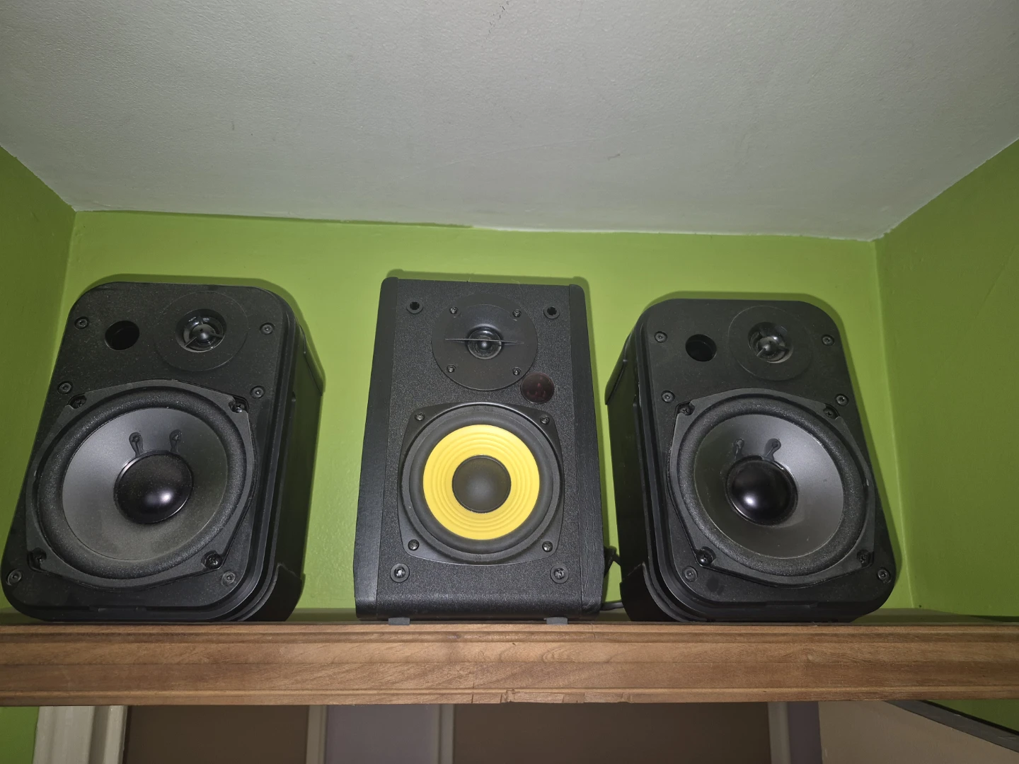 Pyramid Gold Series 4080 Bass Reflex Speakers (Pair) - photo 4