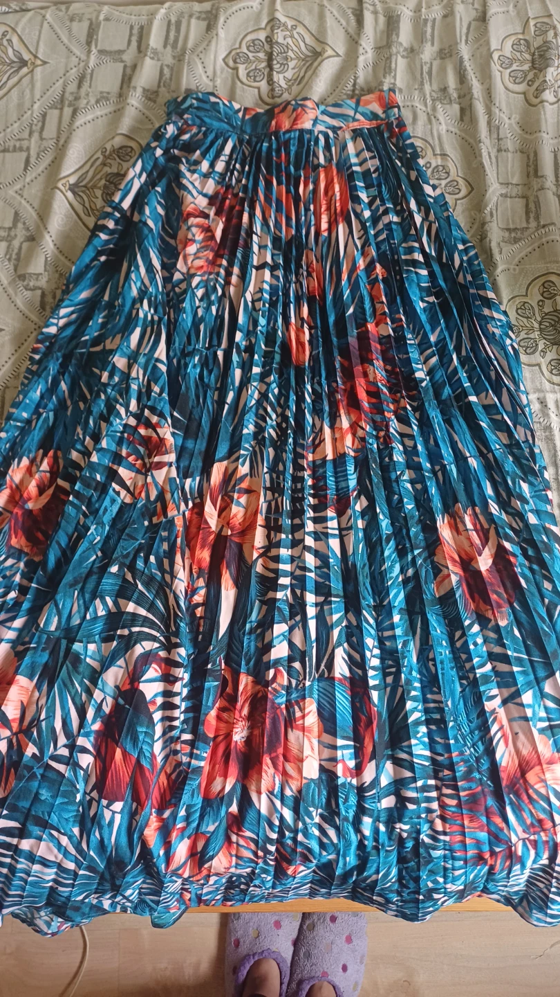 Pleated Maxi Skirt - Tropical Floral Print