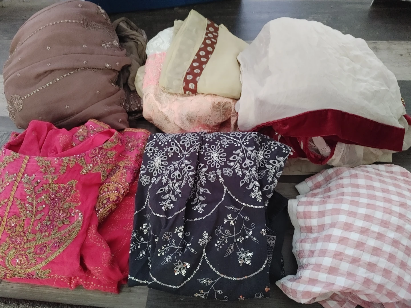 Pakistani dresses and salwar kameez - photo 2