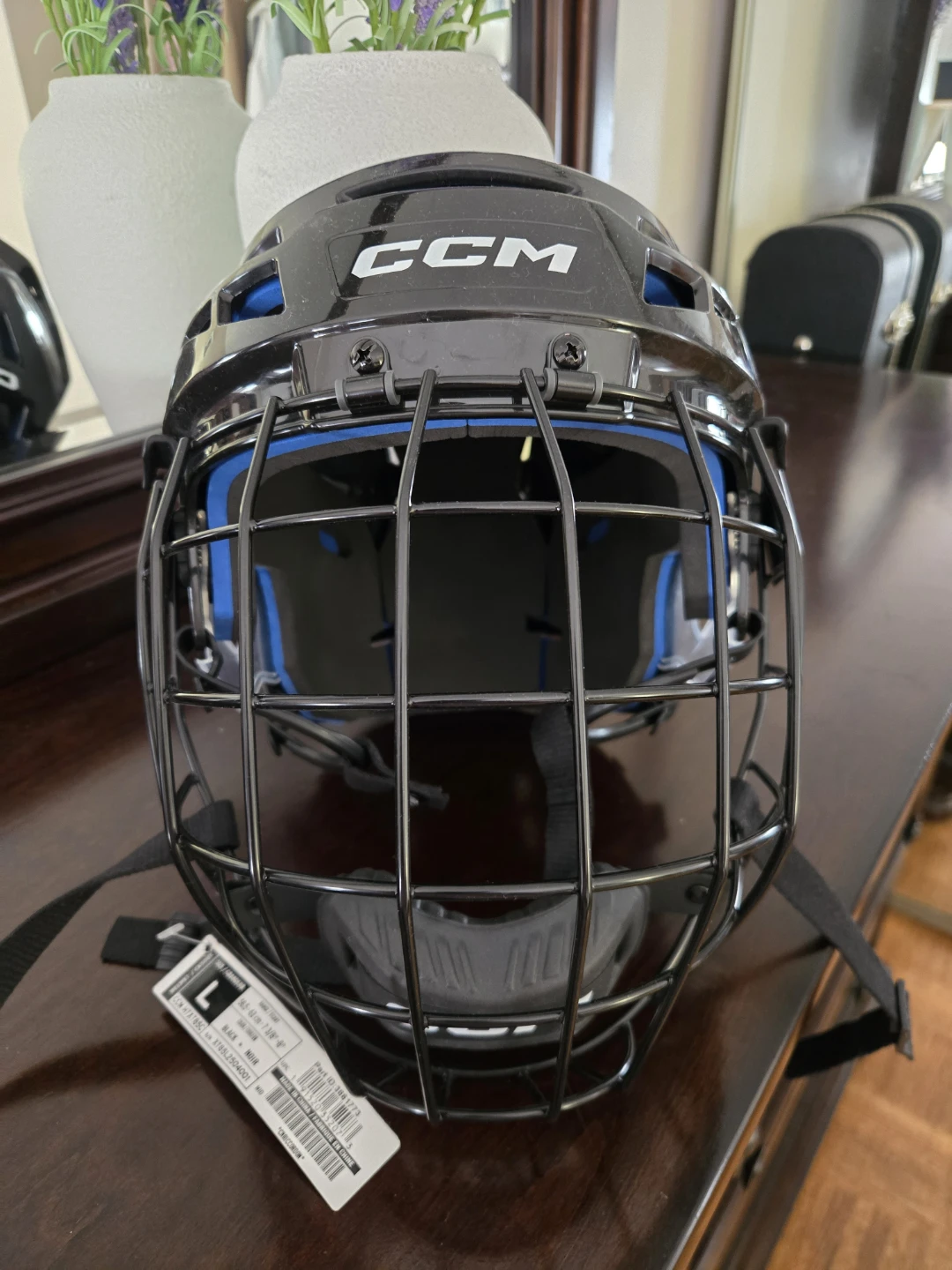 New CCM Hockey Helmet with Cage - Size L