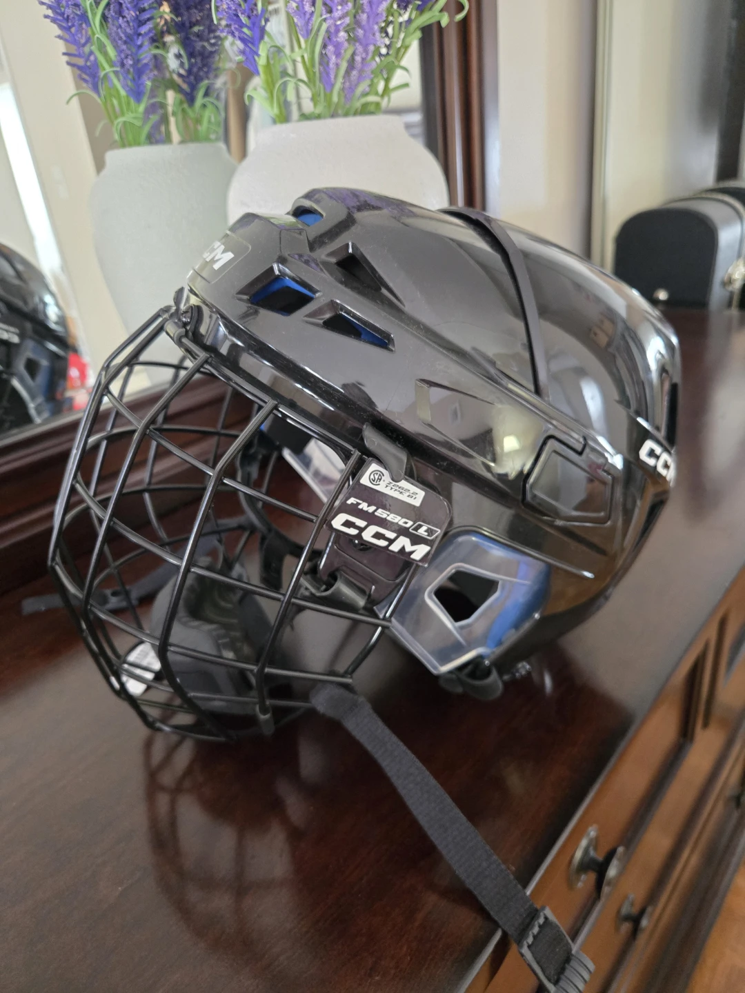 New CCM Hockey Helmet with Cage - Size L - photo 2