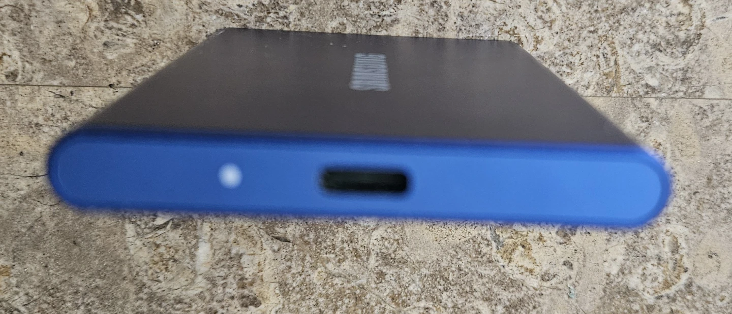 Samsung Portable SSD T7 1TB Blue