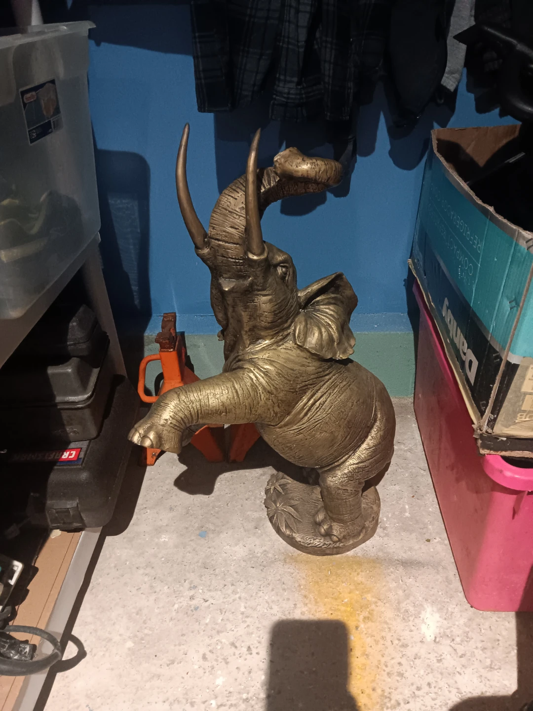 Elephant made of bronze
