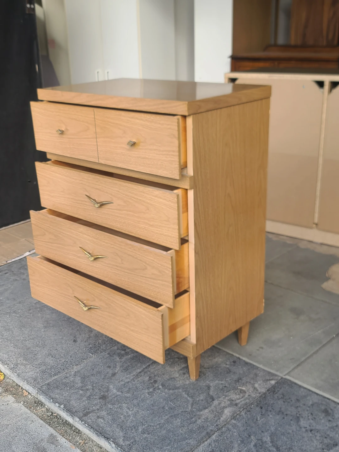 Mid-Century Modern Sandalwood Chest of Drawers - photo 3