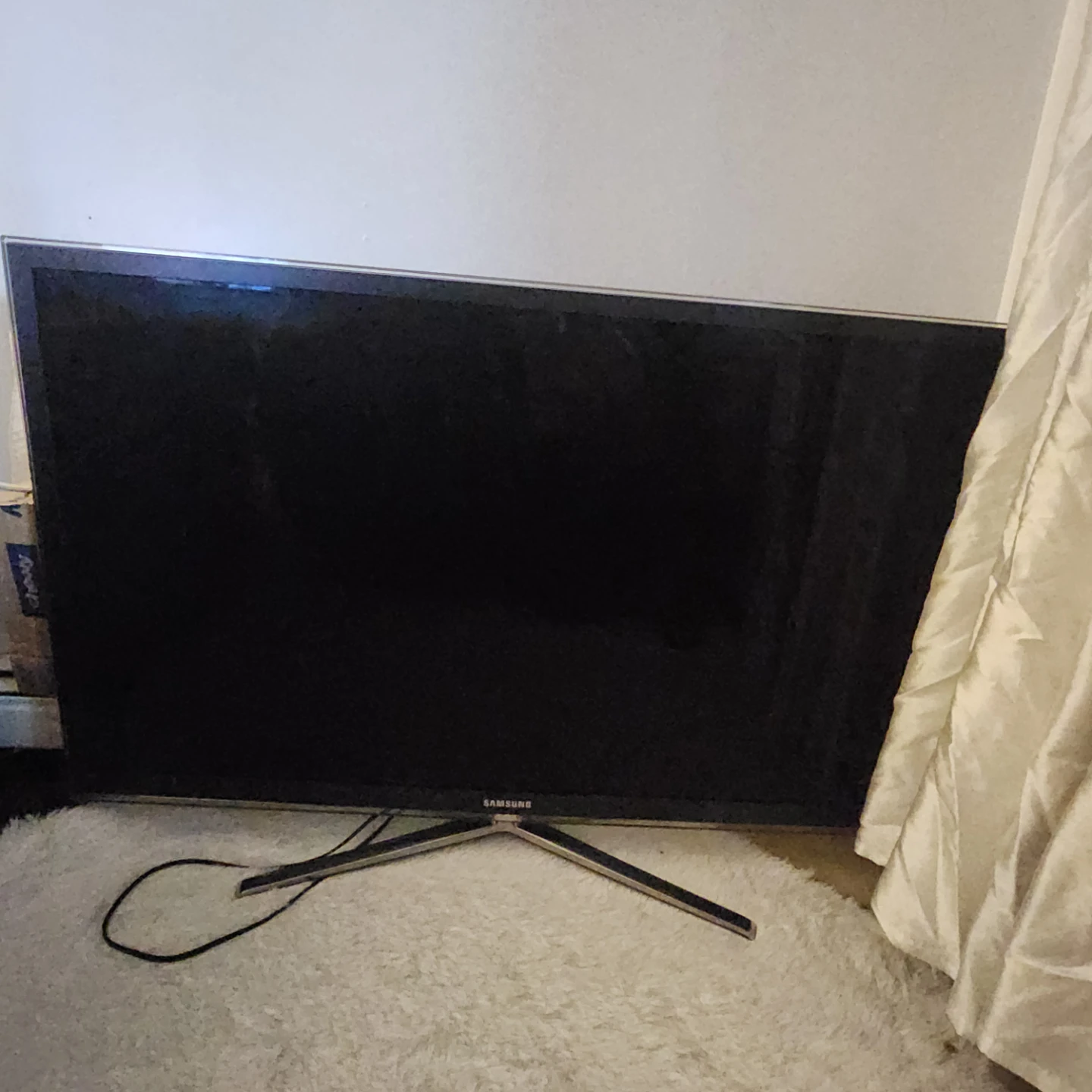 Samsung Flat Screen TV