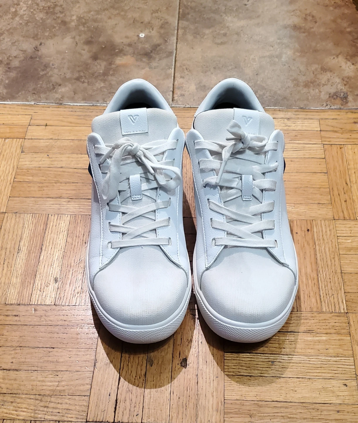 VESSI Shoes Size 9